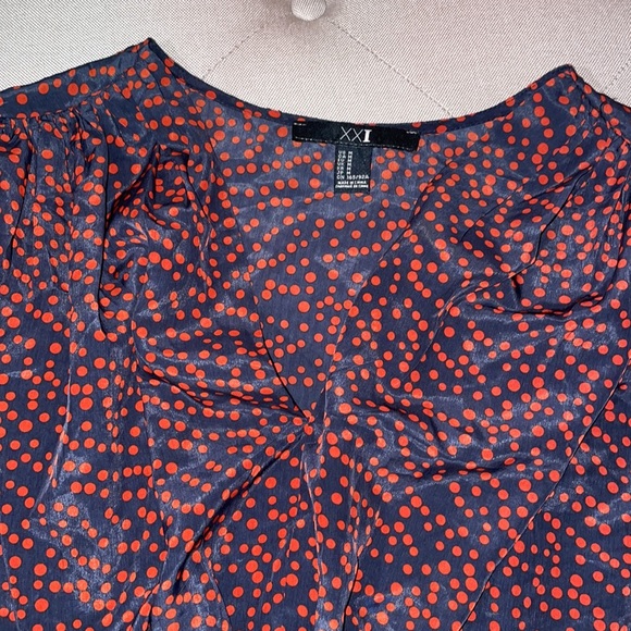 Forever 21 Navy Red polkadots Blouse top shirt - Picture 2 of 6